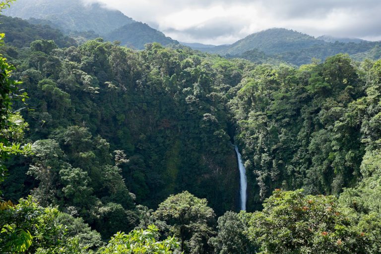 You are invited to discover Costa Rica’s magic!